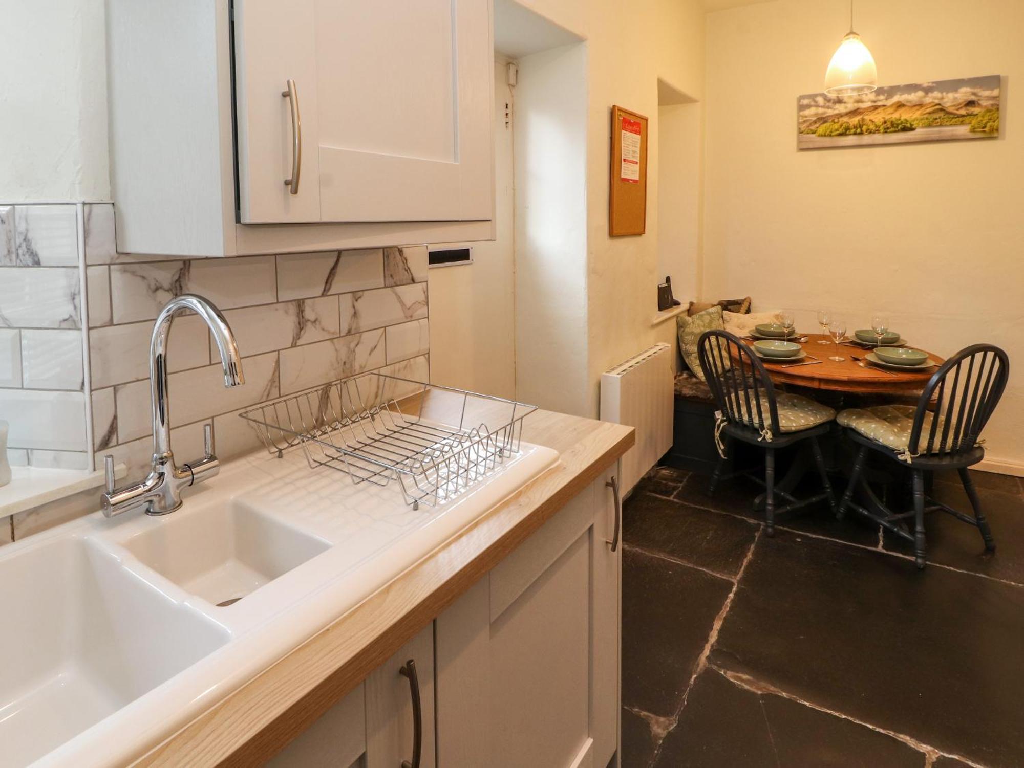 Ednas Cottage Ambleside Bagian luar foto
