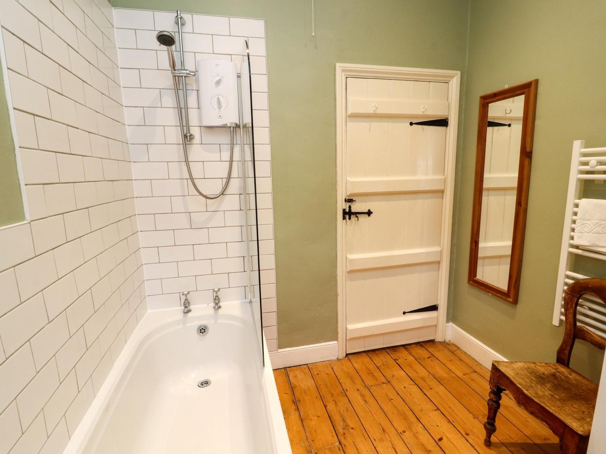 Ednas Cottage Ambleside Bagian luar foto