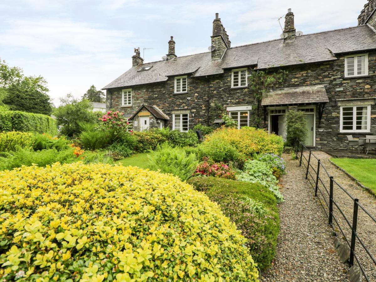 Ednas Cottage Ambleside Bagian luar foto
